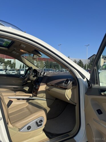 Mercedes GL 350 4MATIC 2012, 277,934 km - 3.0 l - Bakı