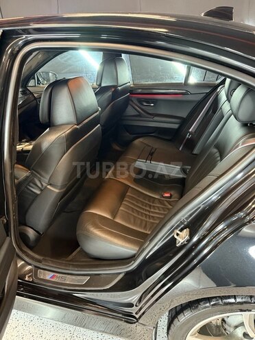 BMW M5 2012, 74,000 km - 4.4 l - Bakı