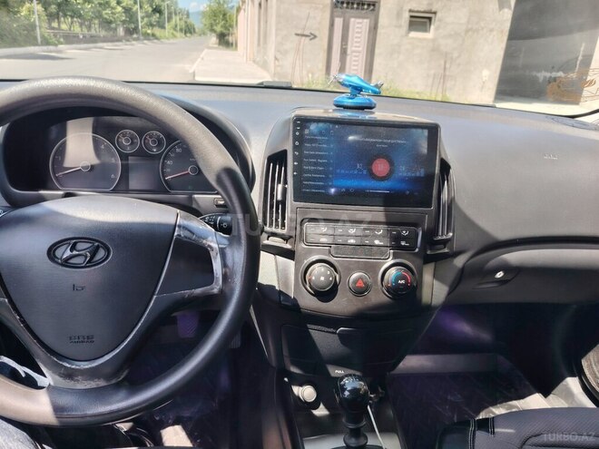 Hyundai i30 2007, 288,000 km - 1.6 l - Şəki