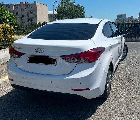 Hyundai Avante 2015, 154,000 km - 1.6 л - Bakı