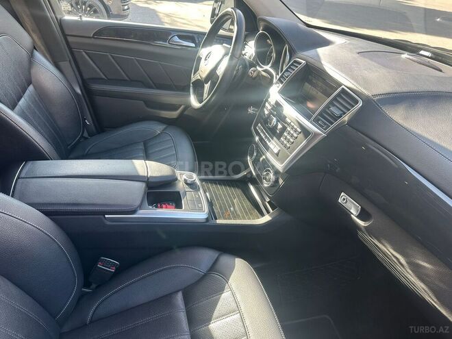 Mercedes GL 450 4MATIC 2016, 138,000 km - 3.0 l - Bakı
