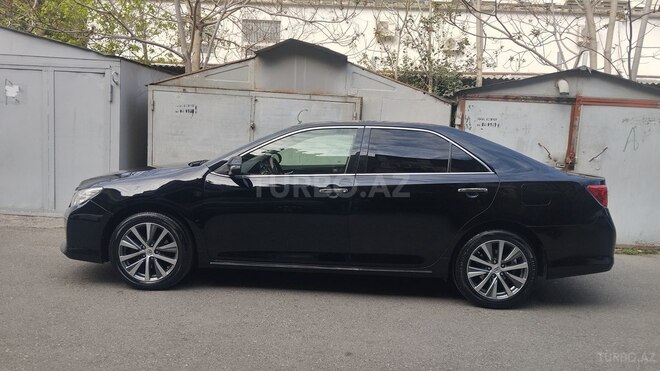 Toyota Camry-8