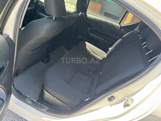 Toyota Aqua 2018, 150,000 km - 1.5 l - Bakı