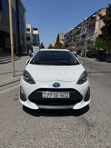 Toyota Aqua 2018, 150,000 km - 1.5 l - Bakı