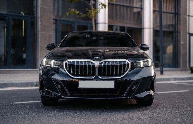 BMW 530e 2024, 3,000 km - 2.0 l - Bakı