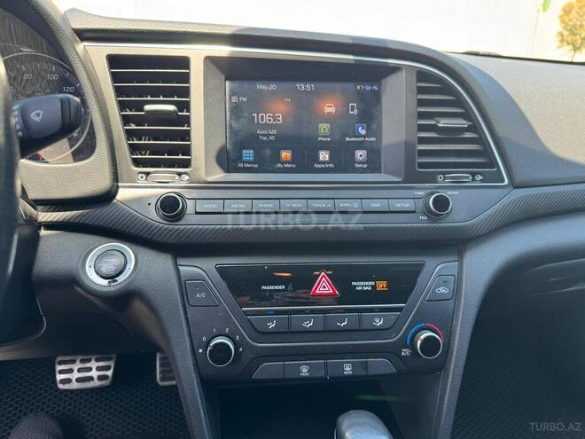 Hyundai Elantra 2017, 118,950 km - 1.6 l - Bakı