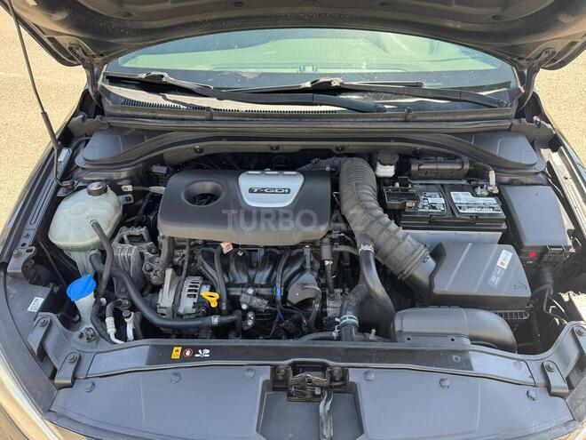 Hyundai Elantra 2017, 118,950 km - 1.6 l - Bakı