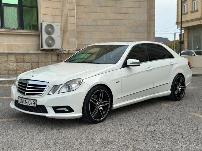 Mercedes E 350 2009, 291,030 km - 3.5 l - Bakı