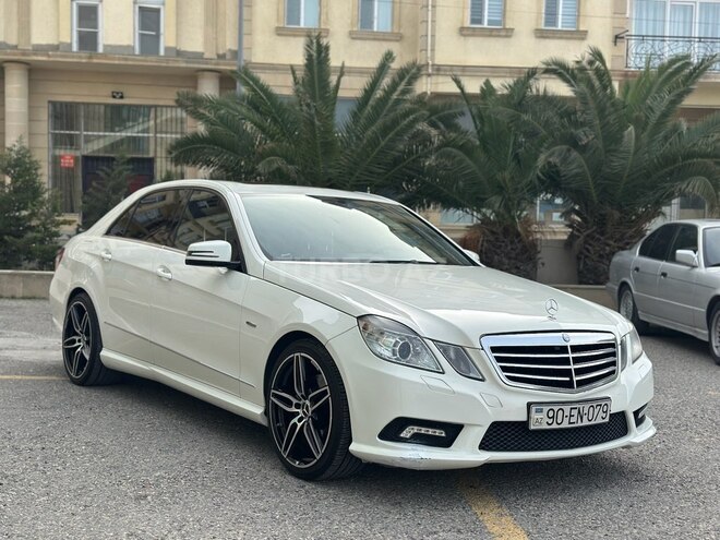 Mercedes E 350 2009, 291,030 km - 3.5 l - Bakı