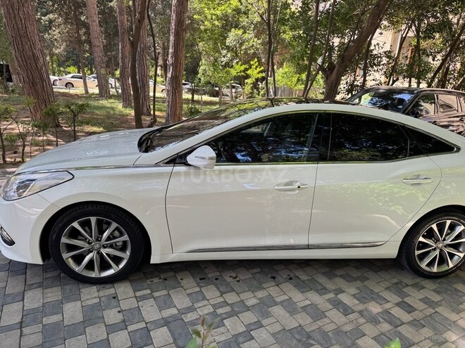 Hyundai Grandeur 2015, 215,000 km - 2.2 l - Bakı