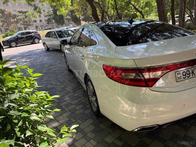 Hyundai Grandeur 2015, 215,000 km - 2.2 l - Bakı