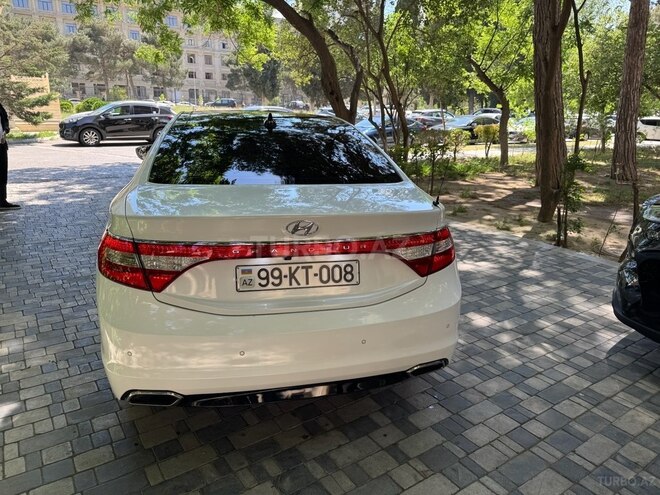 Hyundai Grandeur 2015, 215,000 km - 2.2 l - Bakı