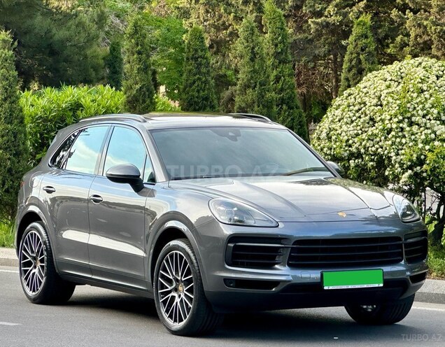 Porsche Cayenne-4