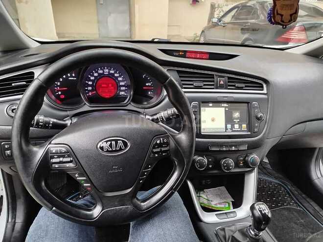 Kia  2017, 200,000 km - 1.6 l - Bakı