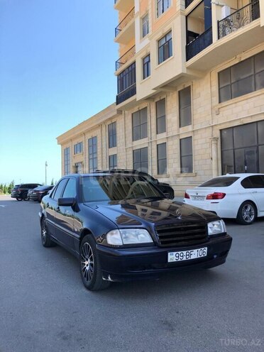 Mercedes C 180 1997, 323,380 km - 1.8 л - Şirvan