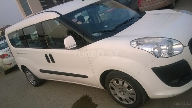 Fiat Doblo 2014, 298,000 km - 1.4 l - Bakı