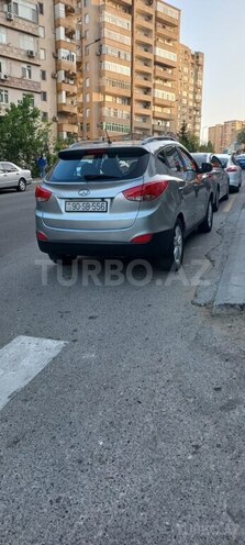 Hyundai ix35 2013, 235,000 km - 2.0 l - Bakı