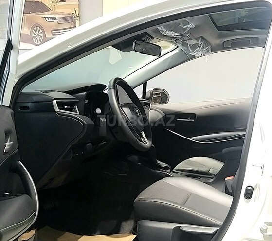 Toyota Corolla-16