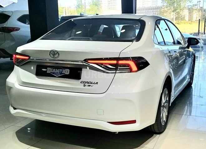 Toyota Corolla-8