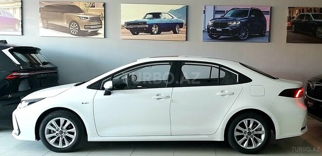 Toyota Corolla-11