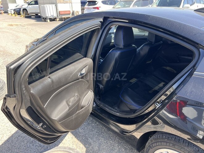 Chevrolet Cruze 2016, 164,000 km - 1.4 л - Bakı