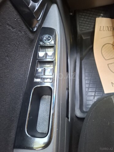 LADA (VAZ) Priora 2013, 222,000 km - 1.6 l - Bakı