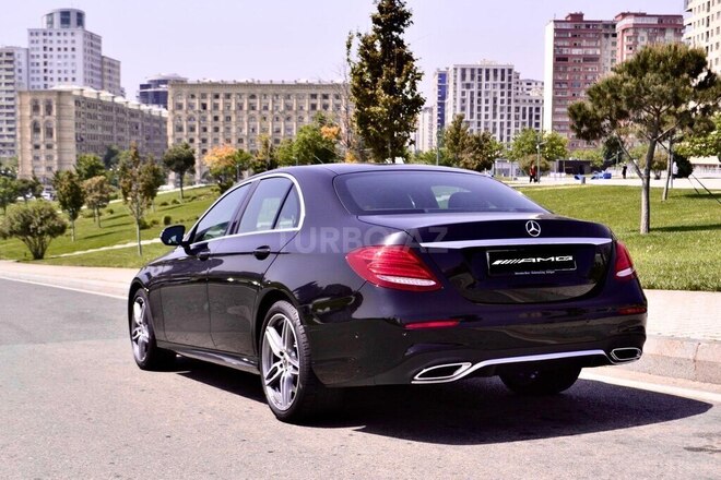 Mercedes E 220 d 2019, 116,000 km - 2.0 л - Bakı