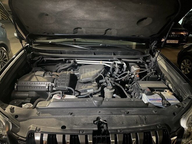 Toyota Land Cruiser Prado 2012, 175,000 km - 2.7 л - Bakı