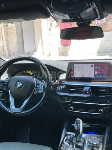 BMW 530e 2019, 100,000 km - 2.0 л - Bakı