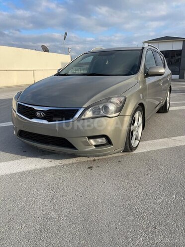 Kia  2011, 370,000 km - 1.6 l - Bakı
