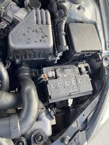 Kia  2011, 370,000 km - 1.6 l - Bakı