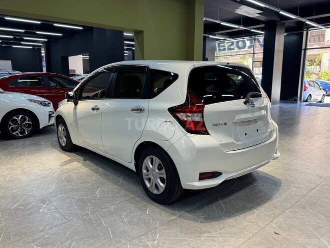 Nissan Note-6