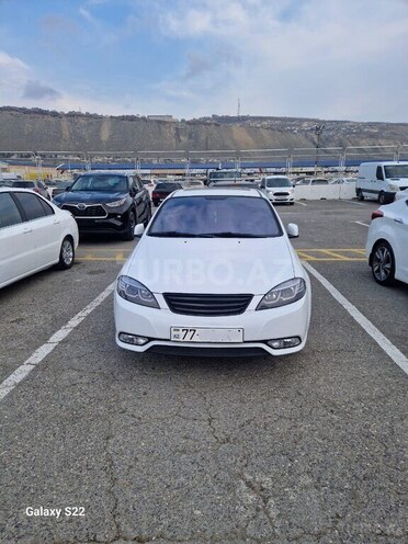 Chevrolet Lacetti-4