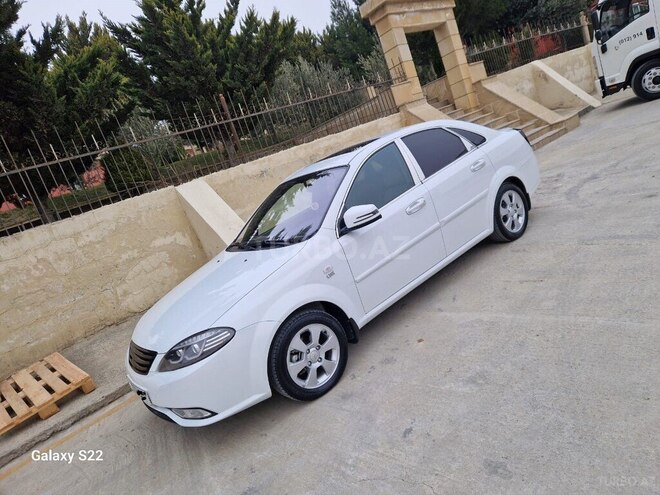 Chevrolet Lacetti-10