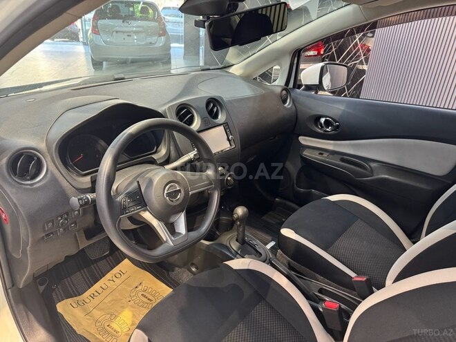 Nissan Note-17