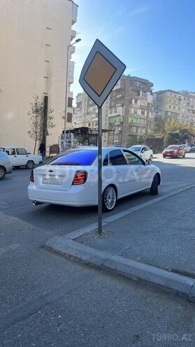 Chevrolet Lacetti-17