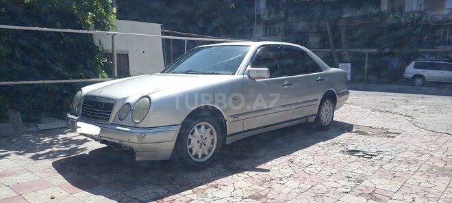 Mercedes E 220 d 1997, 321,510 km - 2.2 l - Bakı