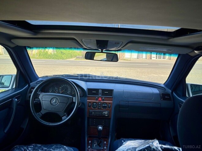 Mercedes C 180 1998, 222,000 km - 1.8 л - Lənkəran
