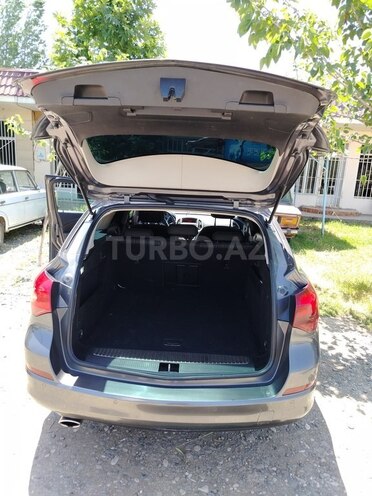 Opel Astra 2011, 258,047 km - 1.4 l - Ağcabədi