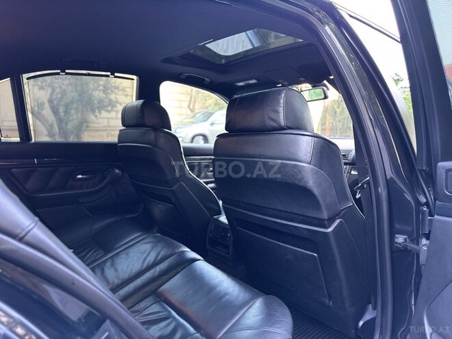 BMW 530 2001, 343,000 km - 3.0 l - Bakı