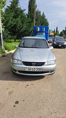 Opel Vectra 1999, 158,600 km - 2.0 l - Qazax
