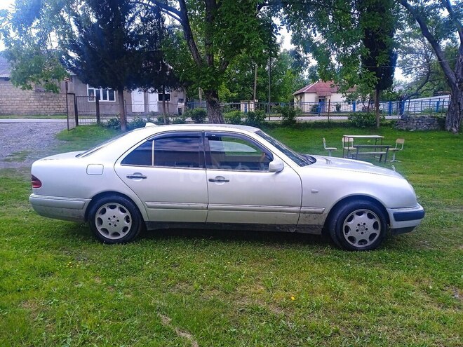 Mercedes E 300 d 1996, 630,000 km - 3.0 l - Zaqatala