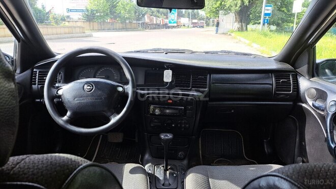 Opel Vectra 1999, 158,600 km - 2.0 l - Qazax