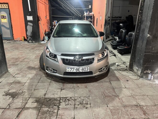 Chevrolet Cruze 2012, 320,000 km - 1.4 l - Qəbələ