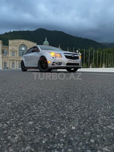 Chevrolet Cruze 2012, 320,000 km - 1.4 l - Qəbələ