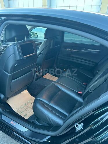 BMW 750 2011, 235,000 km - 4.4 l - Bakı