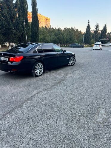 BMW 750 2011, 235,000 km - 4.4 l - Bakı