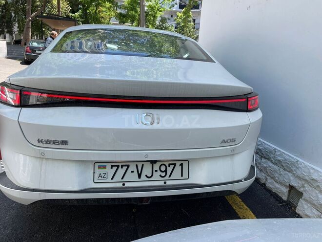 Changan Qiyuan A05 2025, 0 km - 1.5 l - Bakı