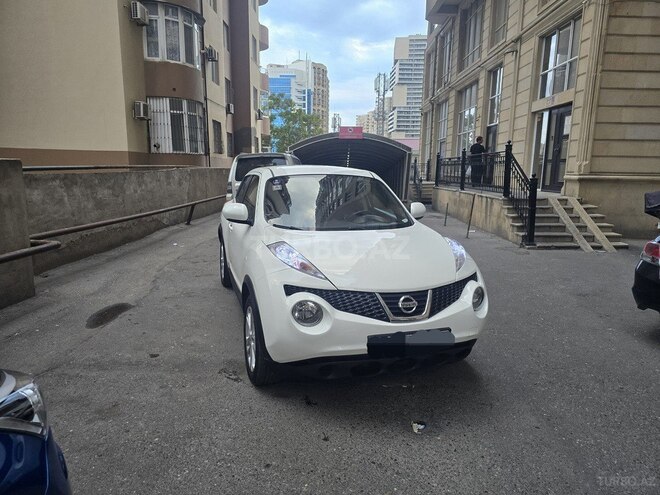 Nissan Juke 2013, 127,000 km - 1.6 l - Bakı