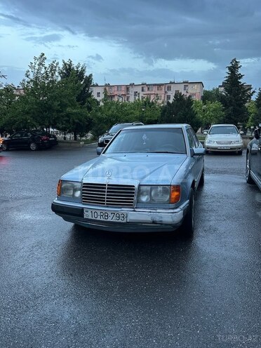 Mercedes E 250 1990, 950,000 km - 2.5 l - Bakı
